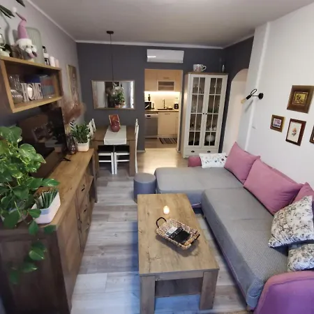 With Garden Vela Luka